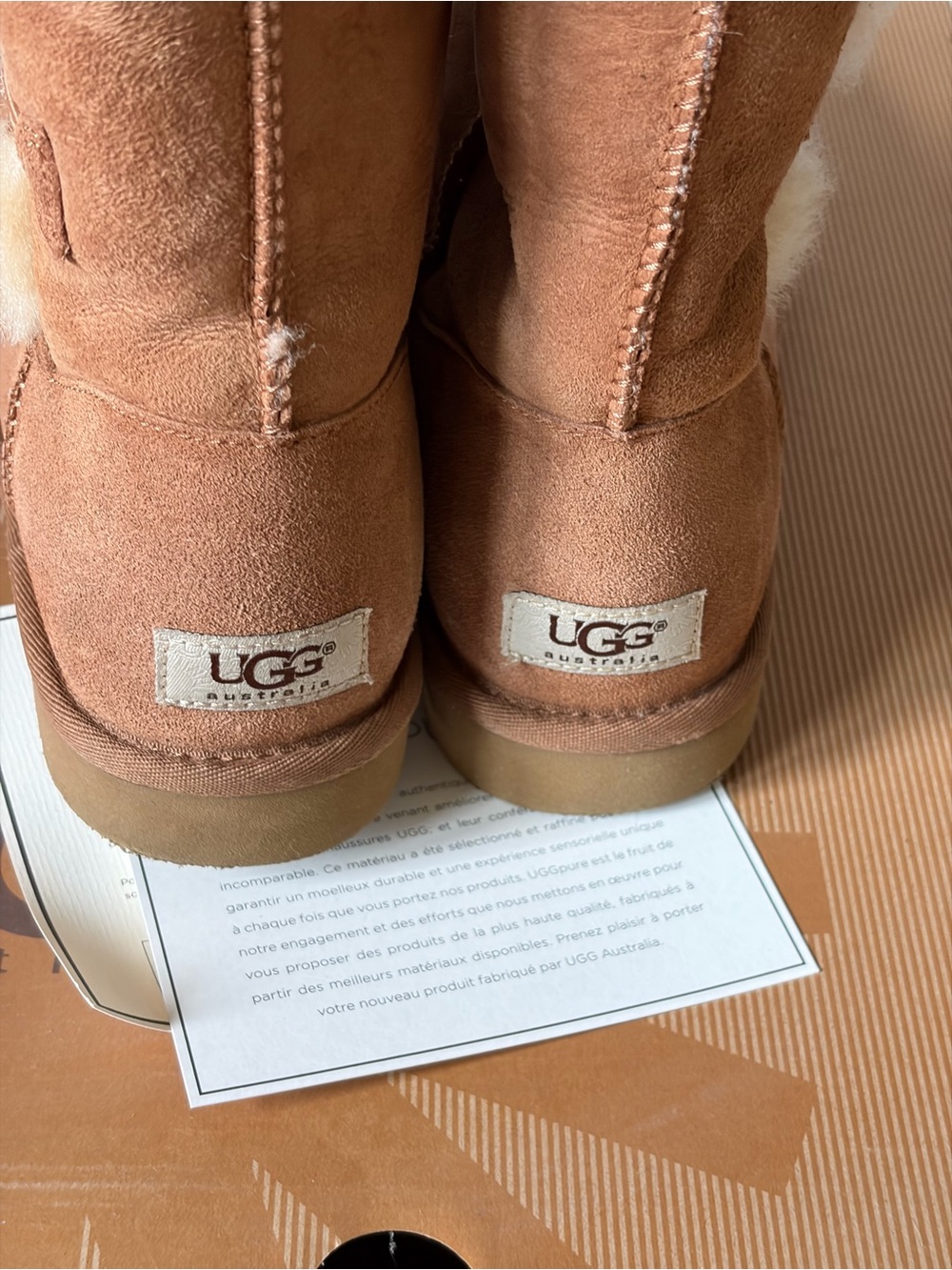 UGG Bailey Button Triplet Chestnut Suede Boot 1873 (9) - Picture 10 of 16